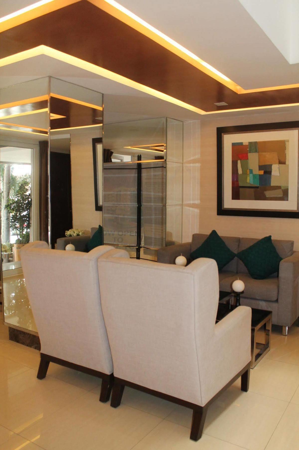 Stradella Hotel Pasig City Dış mekan fotoğraf